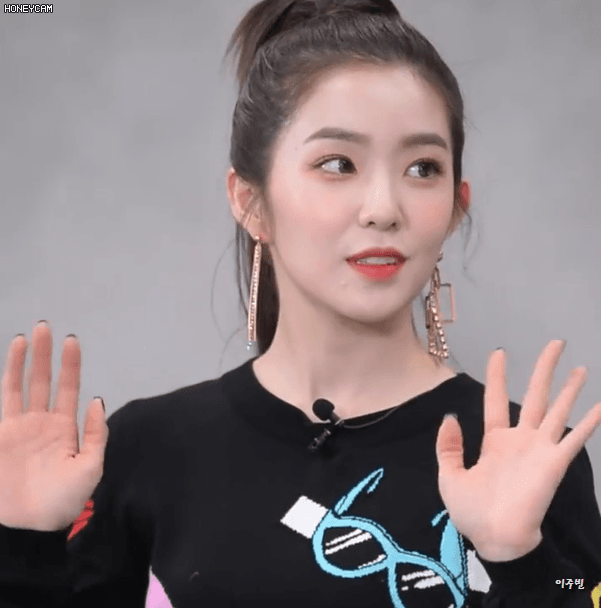 미모와 섹시함 폭발한 셀럽티비직캠속 아이린.gif | 인스티즈