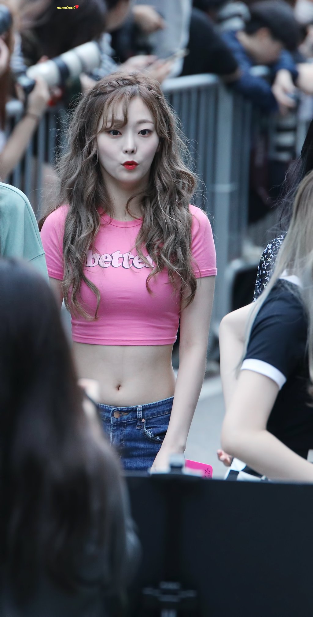  프리스틴 정은우 방송국 출근길 패션 | 인스티즈