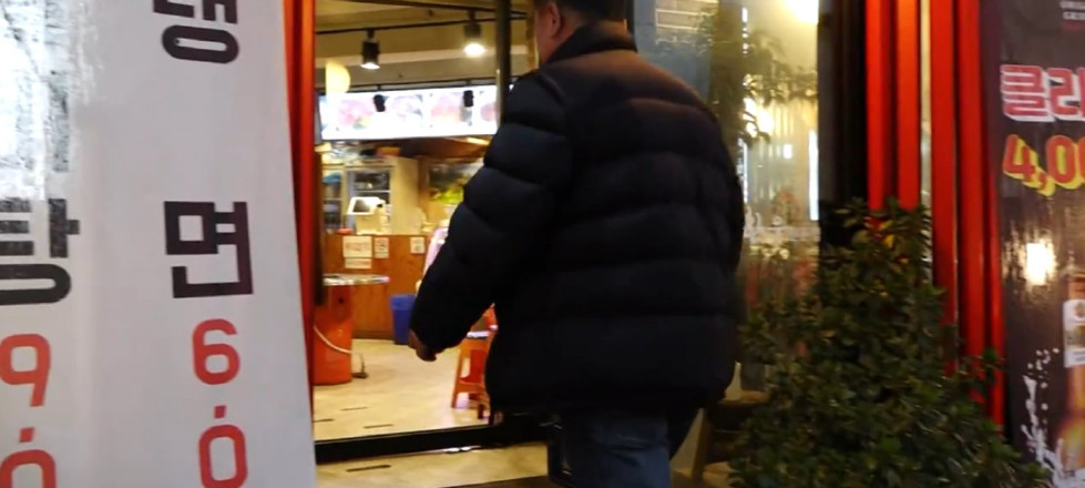 담배는 끊었지만 술의 유혹에서 벗어나지 못하는 58살 남성의 음주 습관 | 인스티즈