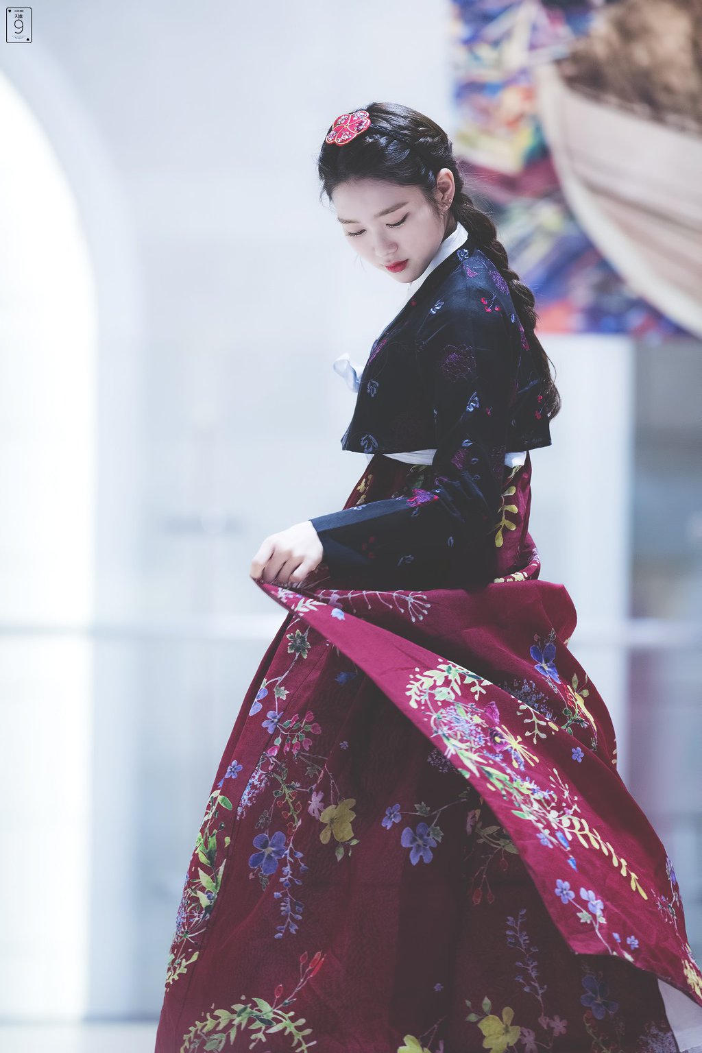 한복을 자주 입는 여자 아이돌 | 인스티즈