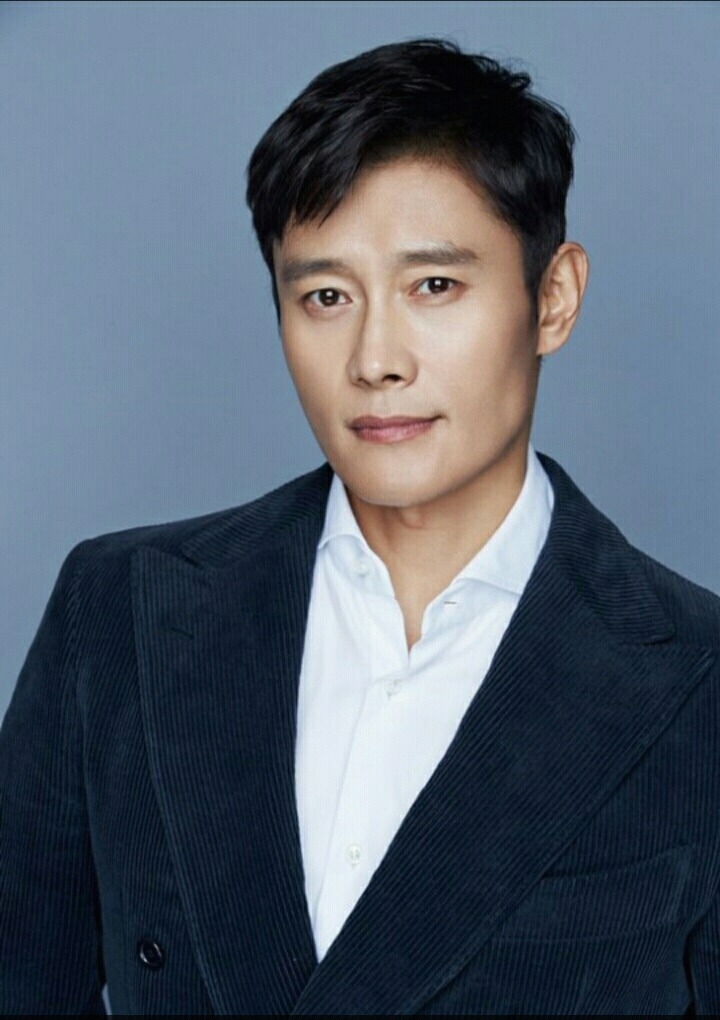 장르,역할 안가리고 연기를 제일 다양하게 소화해내는거 같은 배우 | 인스티즈