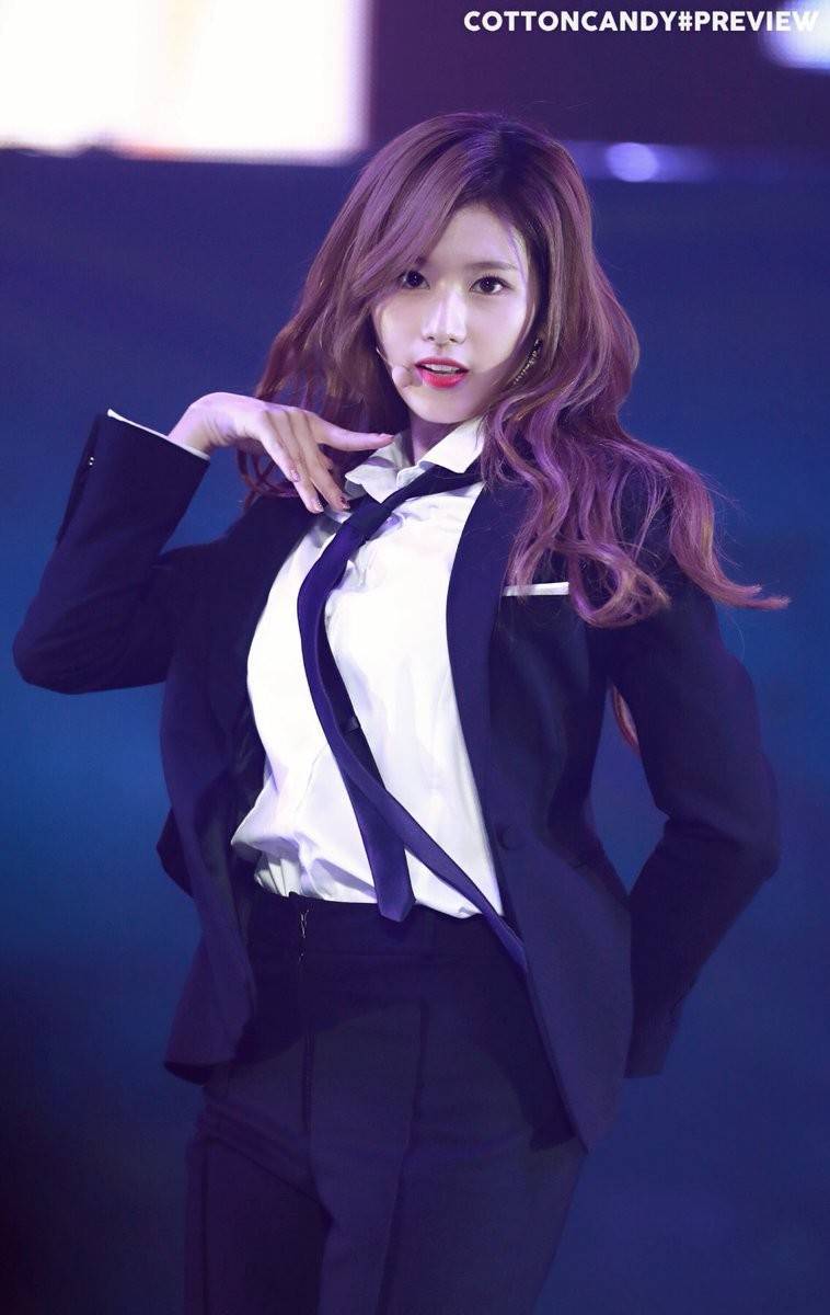 원스 비긴즈 팬미팅 사나 사진 | 인스티즈
