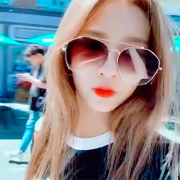 민주의 시간들(LA 편).gif | 인스티즈