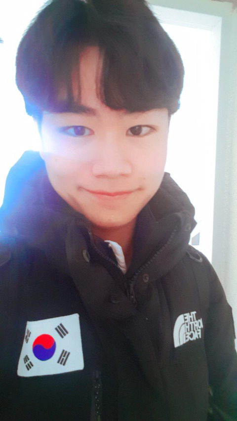 고독한 방에 뜬 김민석 선수 | 인스티즈