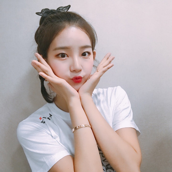 kt위즈 치어리더 김진아 | 인스티즈