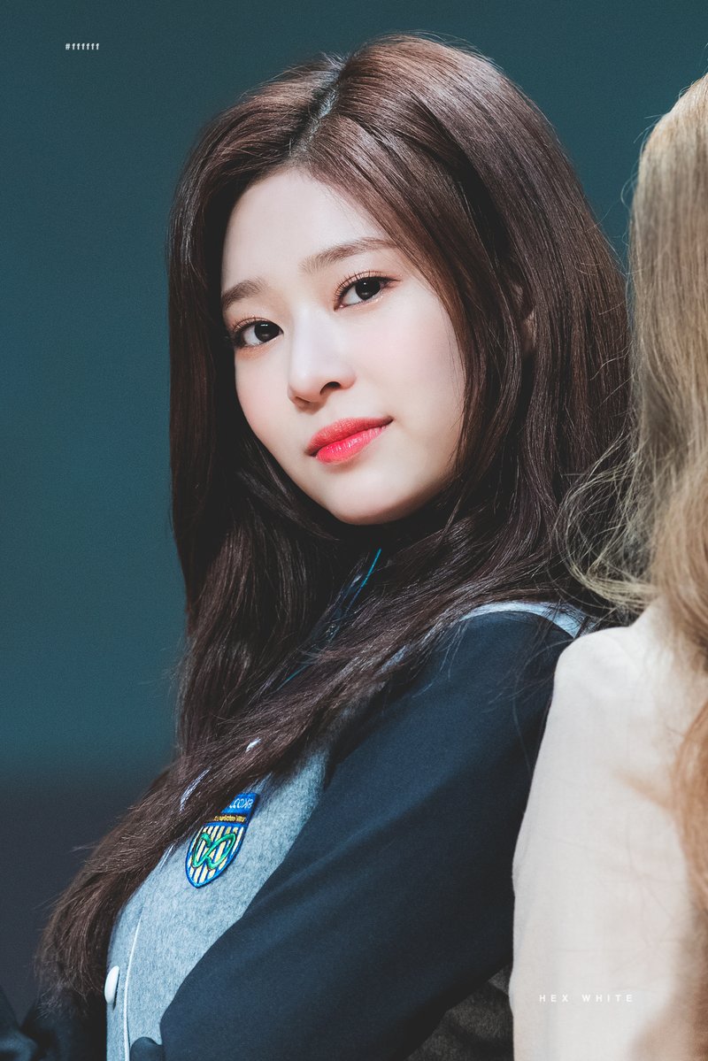 아이즈원의 비쥬얼갑 김민주.jpgif | 인스티즈